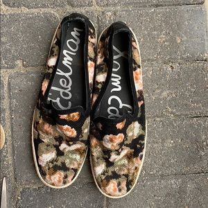 Sam Edelman Becker floral flat sneakers